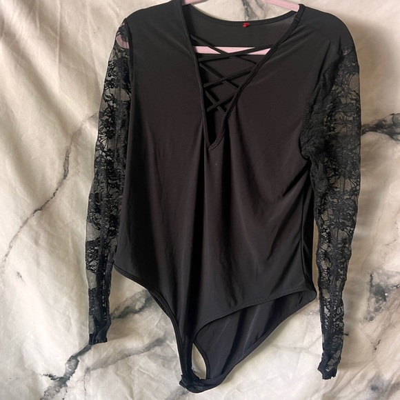 Black Leotard with Lace Sleeves and Lace up Front - Picture 4 of 4